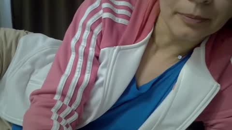 Ashley online show from 10-28-25, 07:01