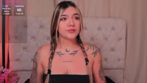 Ashley Lauren online show from 02-10-25, 03:46