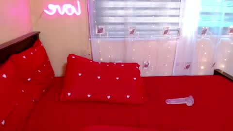 AshleyNicole online show from 05-27-26, 01:57