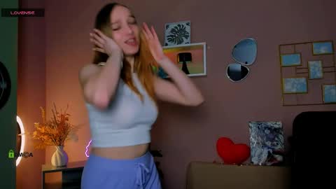 Ashli online show from 04-10-26, 06:18