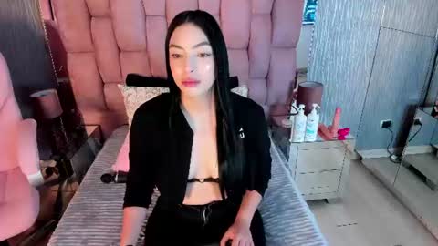 Ashly online show from 07-28-26, 11:39