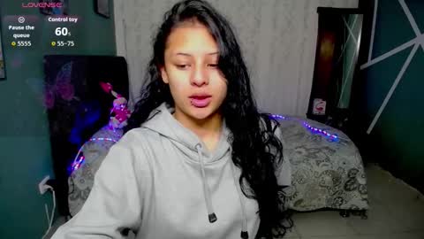 Ashly online show from 10-18-25, 11:44