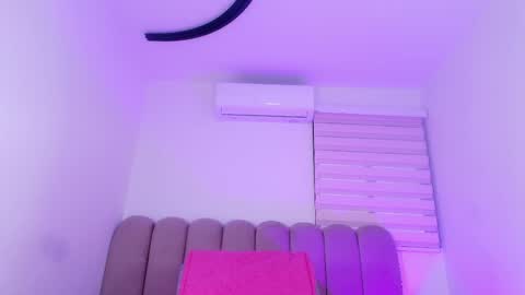 Ashly online show from 04-17-26, 11:57