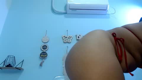 ashly online show from 11-28-25, 02:14