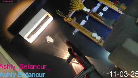 Ashly Betancur  online show from 03-12-25, 01:36