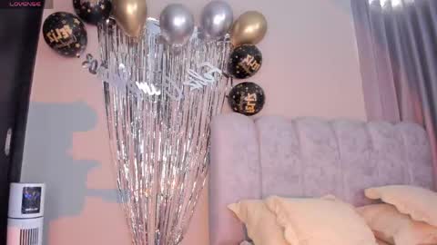 Paula Baleta  online show from 04-21-26, 06:34