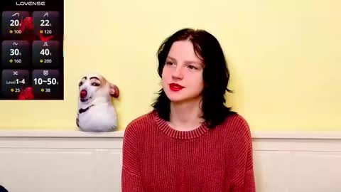 Snapshot of ashlyvincente chatting on 01-09-26, 07:22 Kristine online show from 01-09-26, 07:22