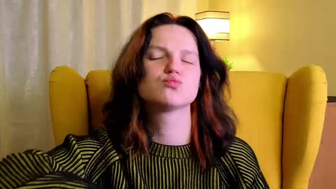 Kristine online show from 04-12-26, 09:09