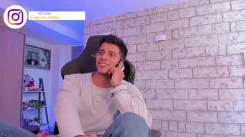 Snapshot of ashton_coleman_ chatting on 04-25-26, 04:37 my name real is camilo online show from 04-25-26, 04:37