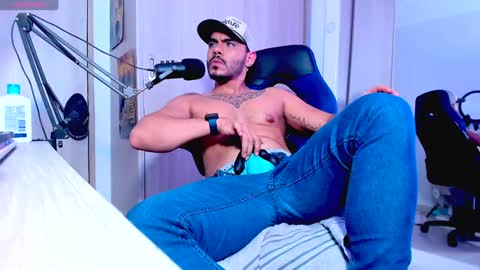 ashton scott online show from 01-17-25, 10:45