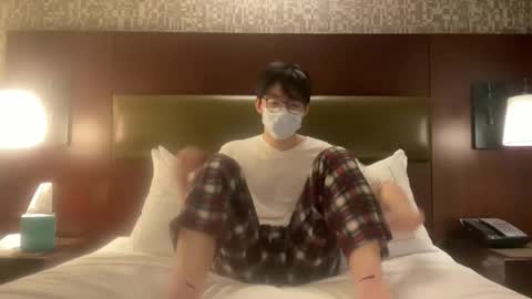 Snapshot of asiaboyshow chatting on 12-21-25, 09:33 asiaboyshow online show from 12-21-25, 09:33