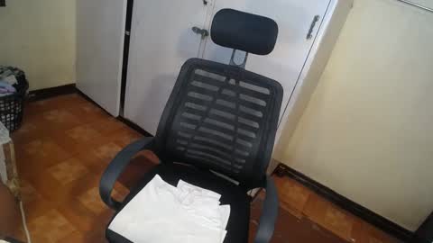 Asia online show from 02-25-25, 09:57