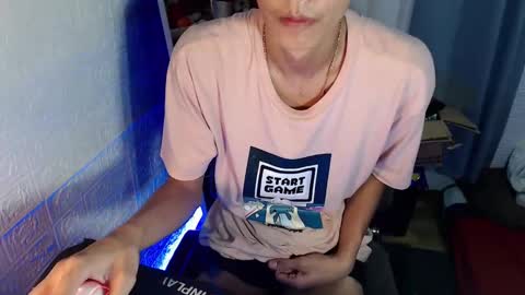Snapshot of asian_dax chatting on 01-01-25, 09:49 Nacht online show from 01-01-25, 09:49