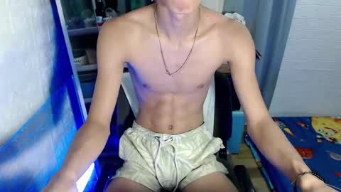 Snapshot of asian_dax chatting on 02-25-25, 12:13 Nacht online show from 02-25-25, 12:13