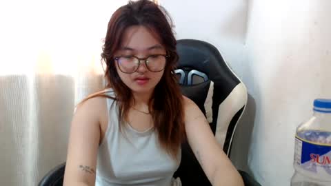 Snapshot of asian_honey69 chatting on 07-12-26, 06:04 bb girl online show from 07-12-26, 06:04