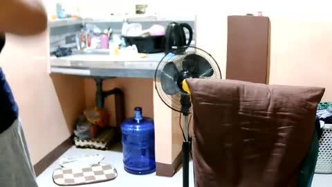 Alex online show from 08-06-26, 06:54