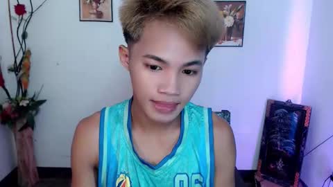asian_lover05 online show from 09-25-25, 03:49