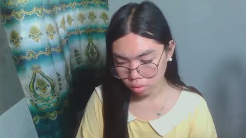 Rhean online show from 02-22-25, 05:44