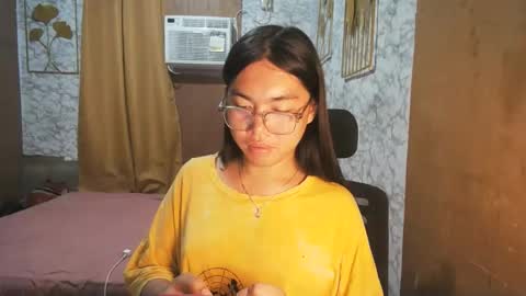 Rhean online show from 09-21-25, 10:50