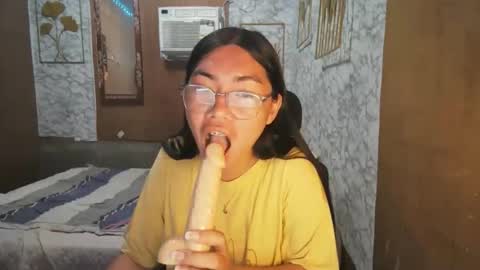 Rhean online show from 10-25-25, 12:18