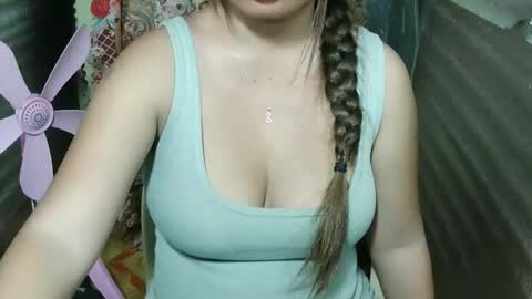 Snapshot of asian_ruby143 chatting on 10-11-25, 01:53 YOURE ASIAN PRETTY GIRL online show from 10-11-25, 01:53