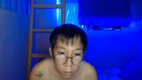 Snapshot of asian_seanbrownxxx chatting on 10-17-25, 05:15 asian_seanbrownxxx online show from 10-17-25, 05:15