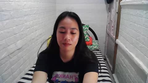 Trixie online show from 01-21-25, 05:27