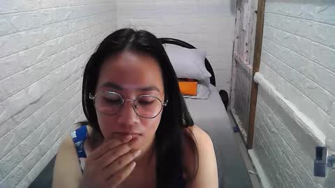 Trixie online show from 01-28-25, 03:57