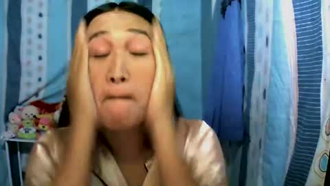 Snapshot of asian_shangxxx chatting on 07-12-26, 11:56 asian_shangxxx online show from 07-12-26, 11:56