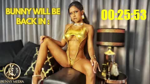 BUNNY WILDER online show from 02-02-25, 05:53