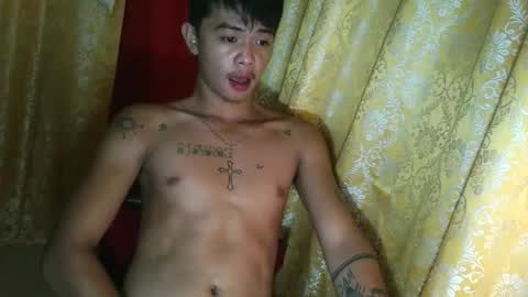Snapshot of asian_utogxxx chatting on 12-03-25, 03:43 angello abayon online show from 12-03-25, 03:43