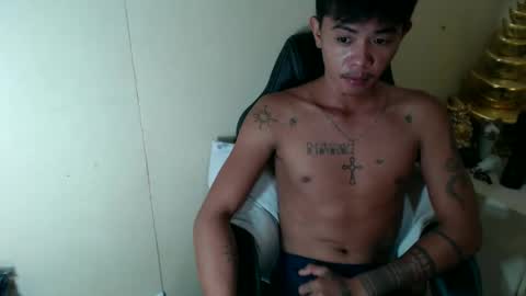 Snapshot of asian_utogxxx chatting on 12-05-25, 03:20 angello abayon online show from 12-05-25, 03:20