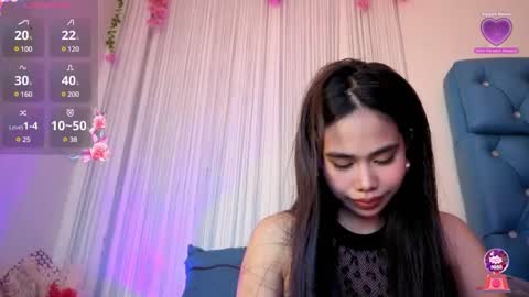 Snapshot of asianbabecandy chatting on 02-21-25, 06:40 candy online show from 02-21-25, 06:40
