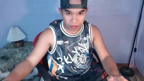 Snapshot of asianbigdickintown chatting on 02-13-26, 06:48 Sonny boy online show from 02-13-26, 06:48