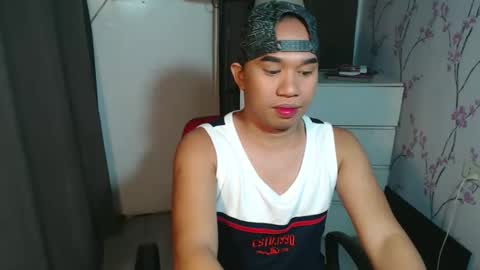 Snapshot of asianbigdickintown chatting on 02-25-26, 07:12 Sonny boy online show from 02-25-26, 07:12