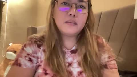 Curvy online show from 06-06-26, 12:21