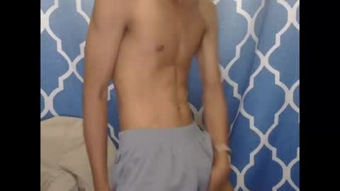 Isan online show from 04-13-26, 02:11