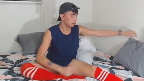 Snapshot of asiancummer_bry69 chatting on 01-31-25, 02:17 Bry online show from 01-31-25, 02:17