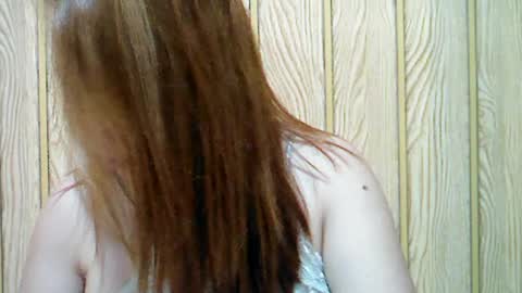 Snapshot of asiancutie143 chatting on 06-18-26, 08:03 asiancutie143 online show from 06-18-26, 08:03