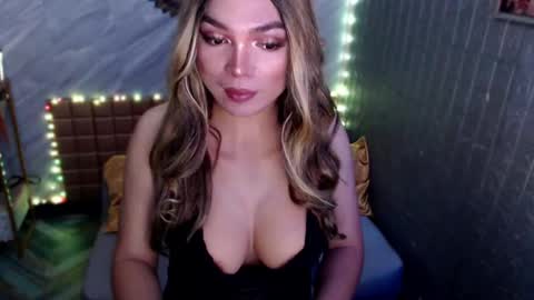 BELLA NOTCH online show from 03-18-26, 04:54