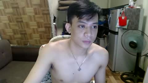 asiandreamboyx online show from 12-16-24, 11:33