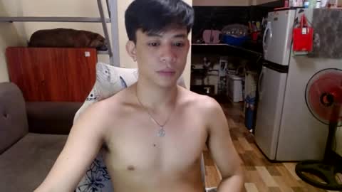 asiandreamboyx online show from 02-13-25, 11:28