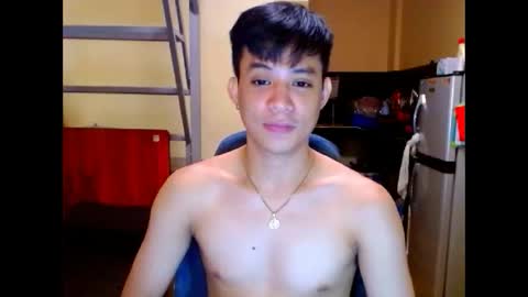 asiandreamboyx online show from 04-21-26, 02:04
