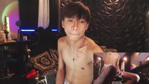 Snapshot of asianfuckertwink chatting on 11-22-25, 12:59 asianfuckertwink online show from 11-22-25, 12:59