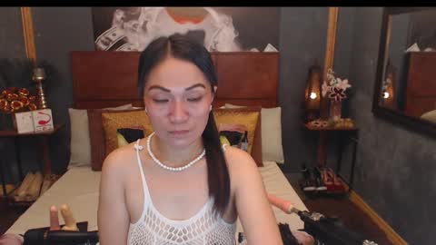 Snapshot of asianhotjasmin chatting on 05-16-26, 10:36 asianhotjasmin online show from 05-16-26, 10:36