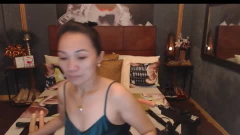 Snapshot of asianhotjasmin chatting on 05-18-26, 11:32 asianhotjasmin online show from 05-18-26, 11:32