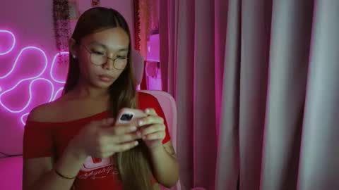 HI IM TAMIRA LOOKING FOR SERIOUS RELATIONSHIP online show from 04-07-26, 04:29