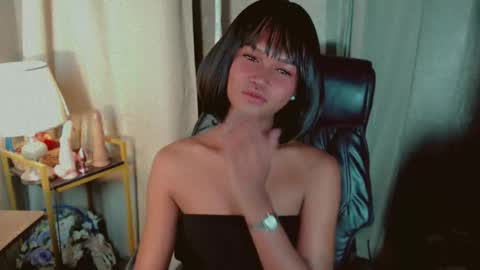 Snapshot of asiankianna chatting on 07-05-26, 12:12 Kianna online show from 07-05-26, 12:12