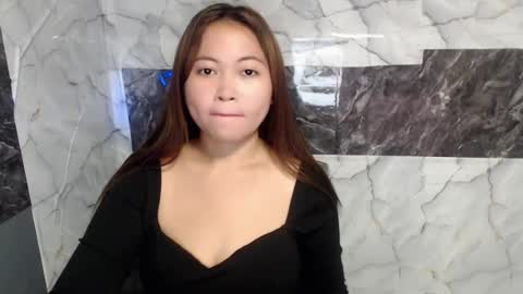 Snapshot of asianlyn69 chatting on 08-02-26, 03:38 asianlyn69 online show from 08-02-26, 03:38