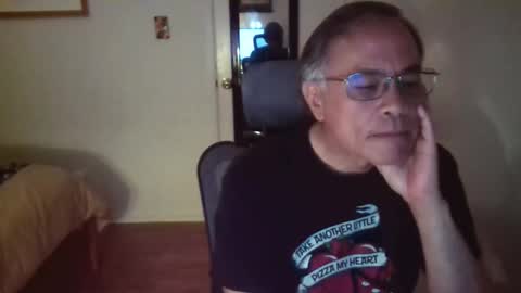 Snapshot of asianmixedman chatting on 09-23-25, 06:33 Asian Mixed Man online show from 09-23-25, 06:33